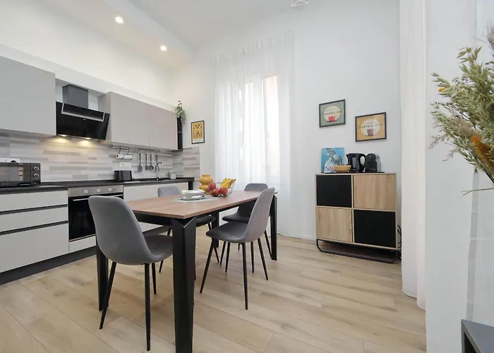 Apartamento Ych- Urban Style Flat Near San Giovanni *
